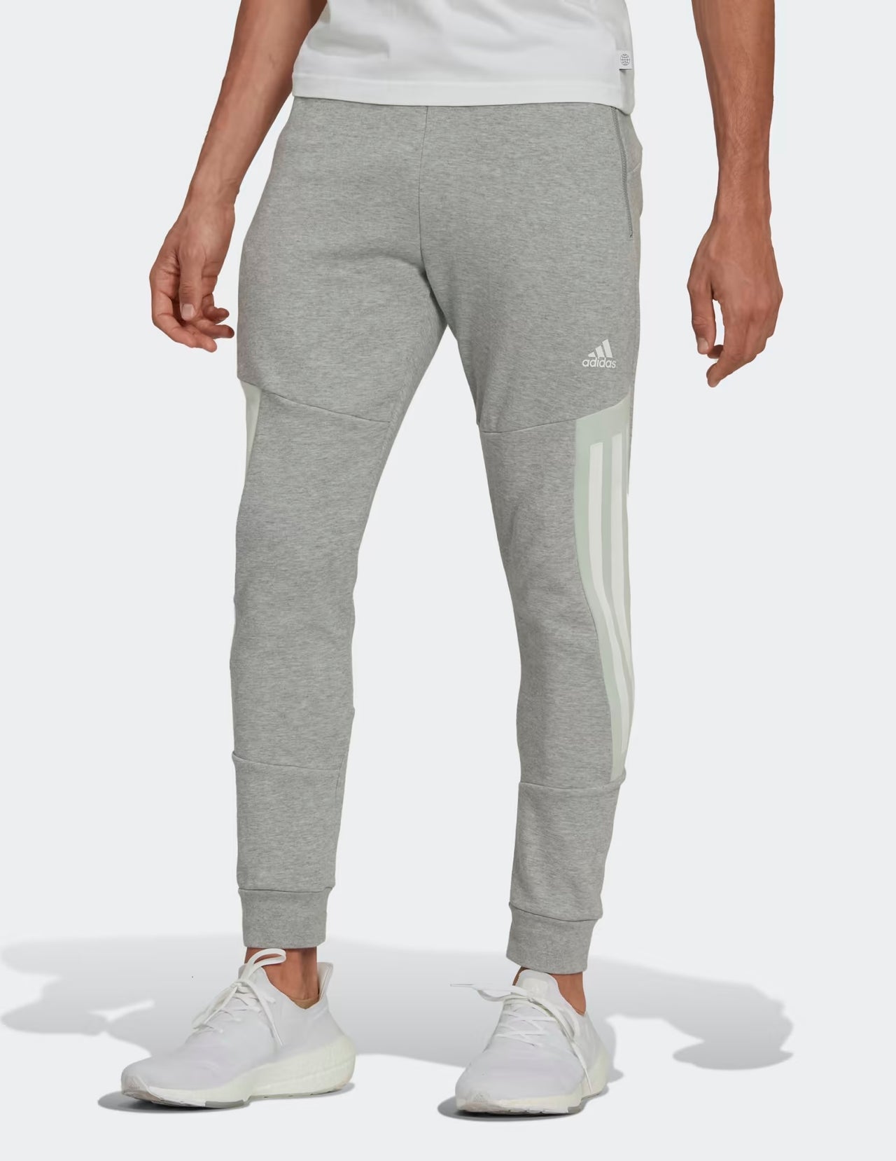 Men • Sportswear Future Icons 3-Stripes Pants HK4557