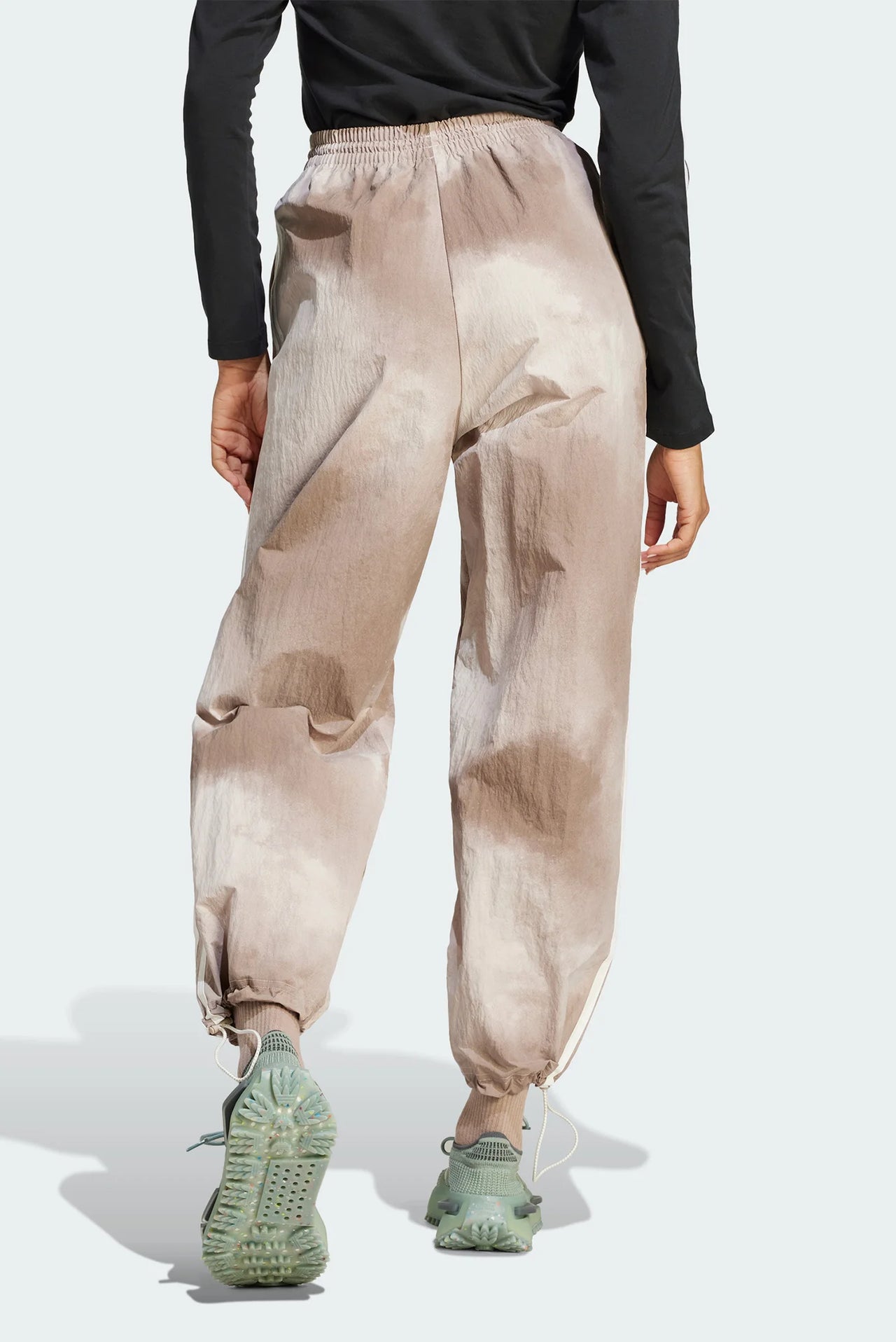 Adidas Originals Women's Parachute Pants II5652