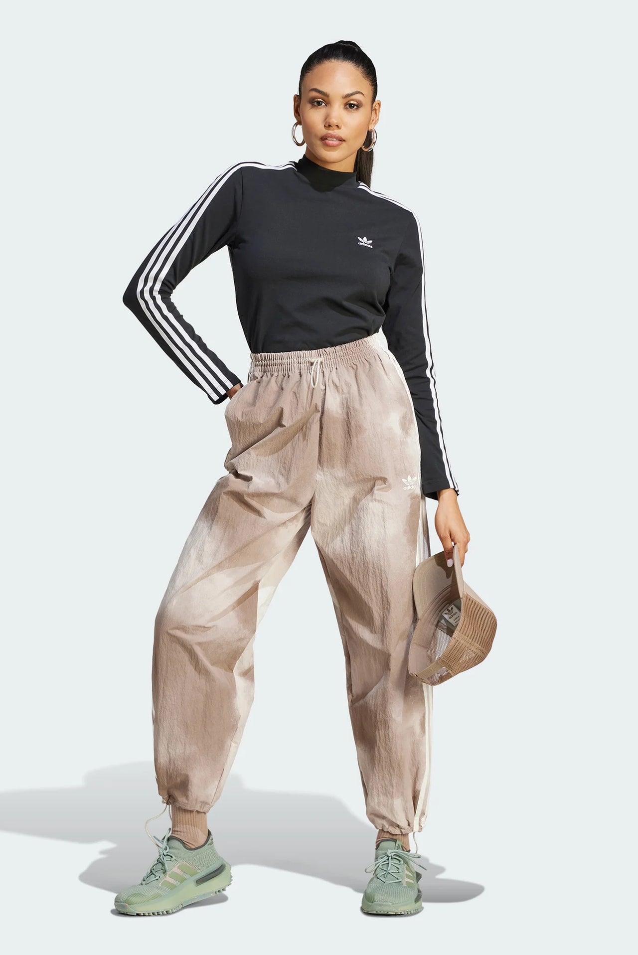 Adidas Originals Women's Parachute Pants II5652