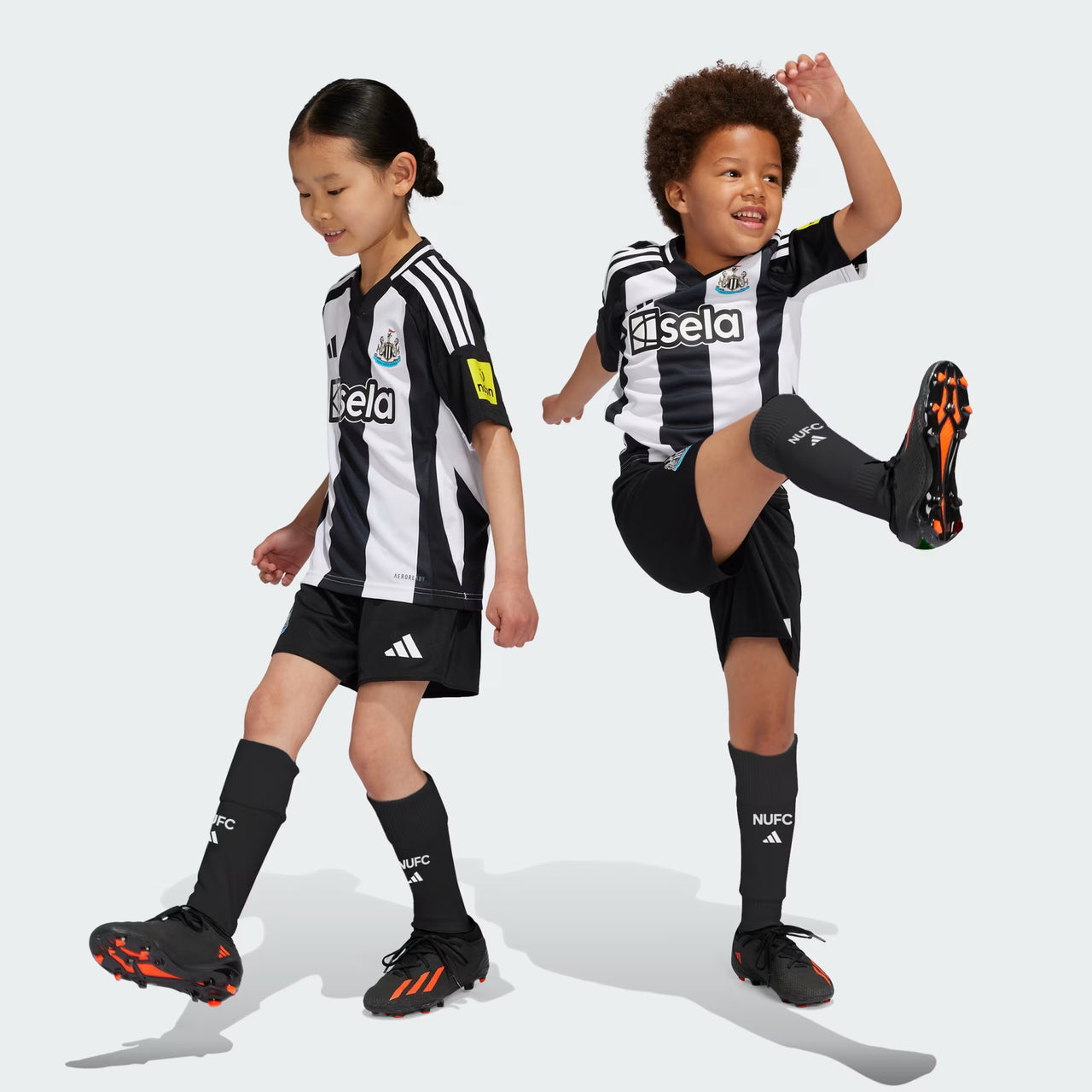 Newcastle United FC 24/25 Home Mini Kit Kids IX3169
