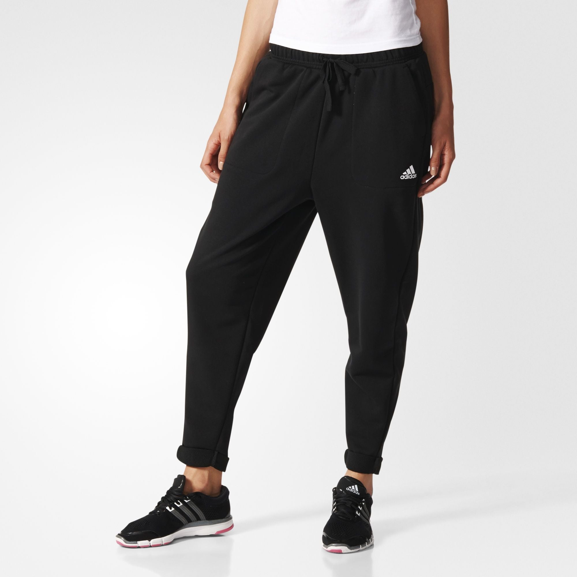 bleek Talloos Verleiden Adidas Women's Essentials Boyfriend Pants Black-S97161 – Mann Sports Outlet