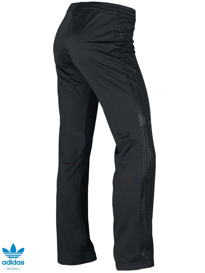 adidas Aeroready sports track pants in black | ASOS